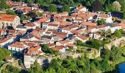 渝中回乡建别墅为什么一定要选专业乡墅公司